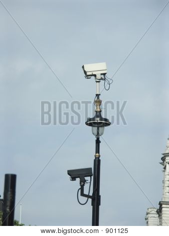 Zwei Cctv-Kameras