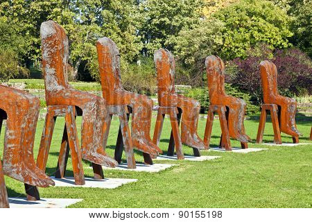 Magdalena Abakanowicz Shows His  Steel Sculptures In The University Area At Exhibition 