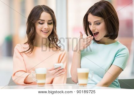 Girls In Urban Cafe