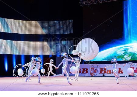 Minsk, Belarus December 05: Unidentified Gymnast From ' Usit' Participate With 'travel T