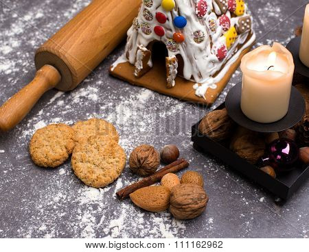 Christmas Decoration With Lebkuchen- House