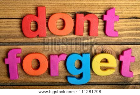 Colorful Dont Forget Word