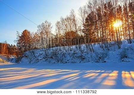 Winter dawn on the river