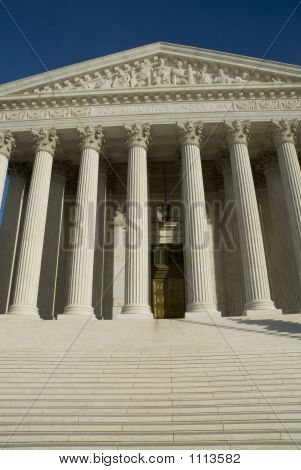 Nos Supremo Tribunal