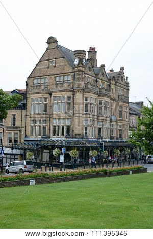 Harrogate High Street