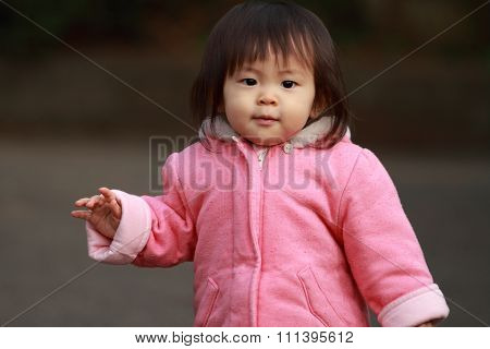 Japanese toddling girl (1 year old)