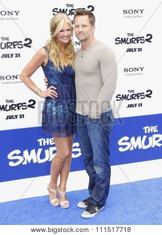 Nancy O'Dell and Keith Zubulevich at the Los Angeles premiere of 