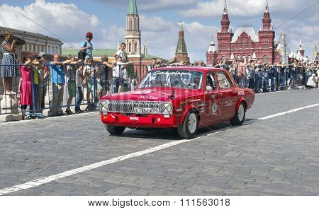 Retro car Dzintara Volga GAZ-24