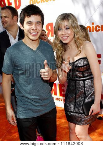 HOLLYWOOD, CALIFORNIA - September 11, 2010. Jennette McCurdy and David Archuleta at the Los Angeles premiere of 