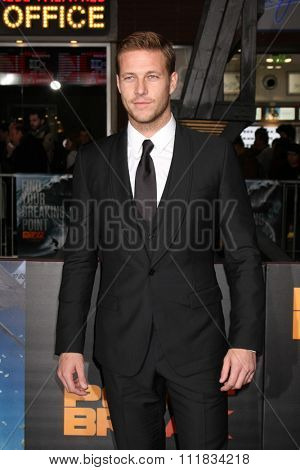 LOS ANGELES - DEC 15:  Luke Bracey at the Point Break Premiere at the TCL Chinese Theater on December 15, 2015 in Los Angeles, CA
