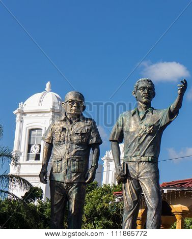 Tomas Borge And Carlos Fonseca Sculptures From Matagalpa