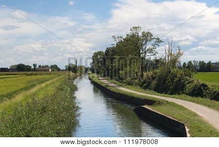 Canal Of Bereguardo (imilan)