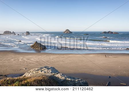 Seastacks in the Pacific Ocean from Bandon Beach at sunrise, Oregon