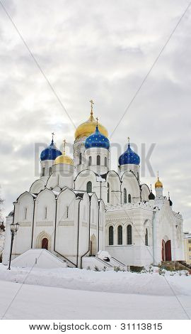 Transfiguration katedral och St Nicholas Domkyrkan av Nicholas Ugreshsky kloster