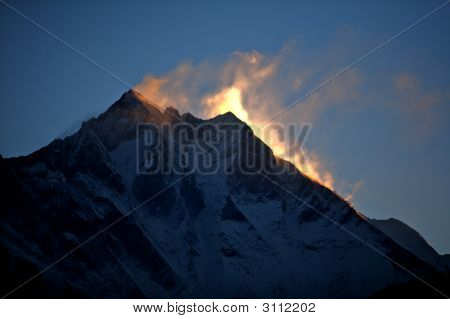 Fuoco sulla montagna