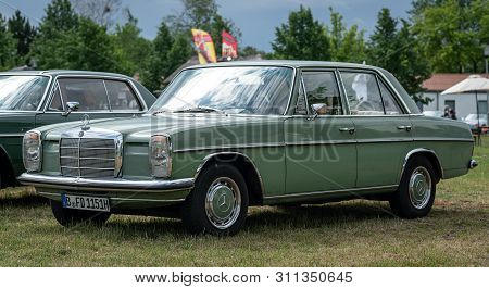 Paaren Im Glien, Germany - June 08, 2019: Executive Car Mercedes-benz 200d (w115), 1973. Die Oldtime