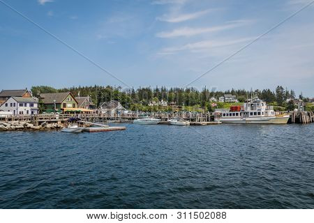 July 4, 2019:  Port Clyde, A Small Fishing Village In Coastal Maine, On A Summer Day