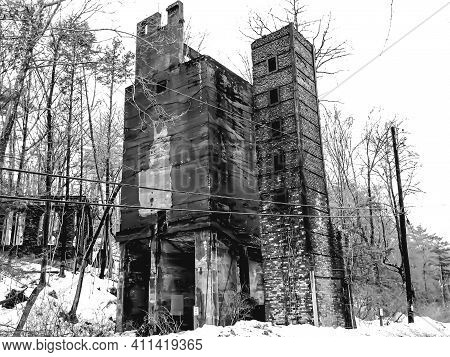 The Remains Of The Crusher And Dryer Of The Ramapo. B&w Filer. Side Angle Shot.