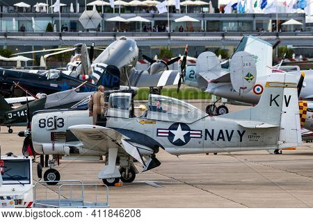 North American T-28b Trojan Aircraft In Us Navy Colors At The Paris Air Show. France - June 20, 2019