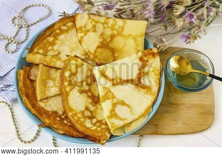 Serve Keto Pancakes With Honey Or Other Sweet Toppings. For Those Who Follow The Keto Diet, We Recom