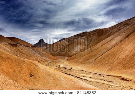 Namika La, Mountain Pass Of Ladakh, Jammu And Kashmir, India