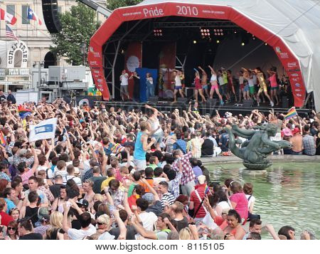 Meleg büszkeség parádé nap