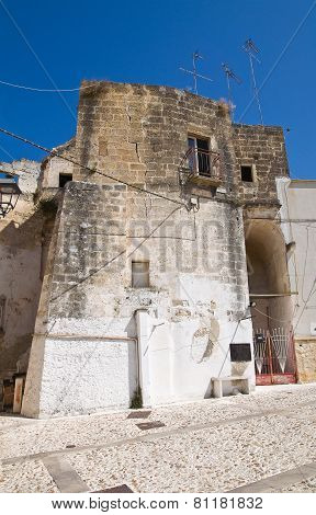Alleyway. Laterza. Puglia. Italy.