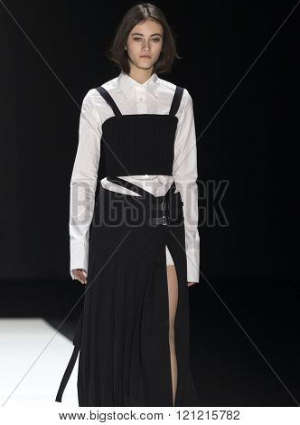 Vera Wang - Fall Winter 2016 Collection
