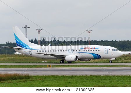 Boeing 737-400 Jet Aircraft