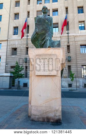 Allende Statue, Santiago, Chile