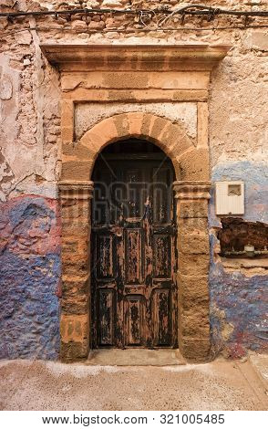 The Doors Series - Doors, Seen At The Medina Of Essaouira/morocco