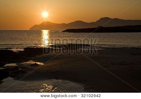 Majorca üzerinde şafak