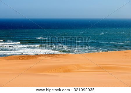 Finlandin Namibia The Dorob Desert Meets The Cold Ocean.