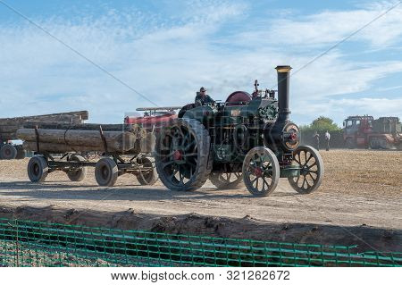 Blandford Forum.dorset.united Kingdom.august 24th 2019.a Restored Vintage Traction Engine Is Hauling