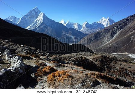 Everest trek. Morning view of Ama Dablam (6856 m) from Dughla (4620 m) in Himalayas mountains, Sagarmatha national park, Solukhumbu, Nepal