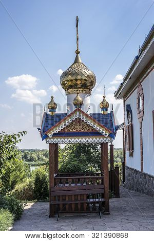 Parish House With Spiritual And Educational Center In The Starozolotovskiy Farm In The Rostov Region