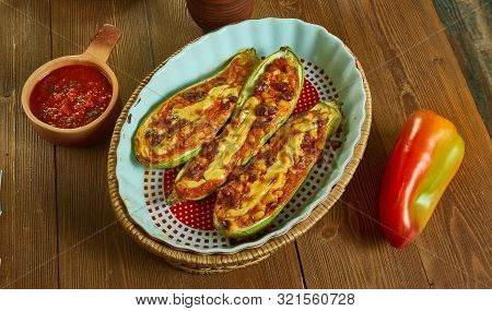 Chili Stuffed Spaghetti Squash Bowls