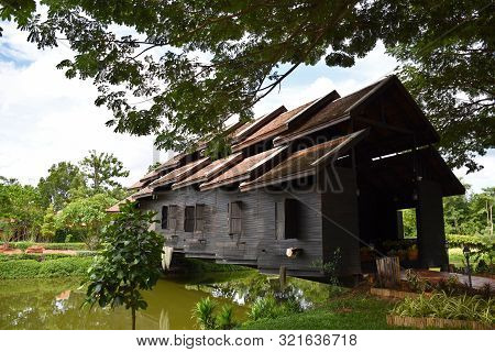 Kanchanaburi, Thailand, 09.09.2019: Beautiful Garden, Lake, Traditional Thai, Siamese Clothes, Build