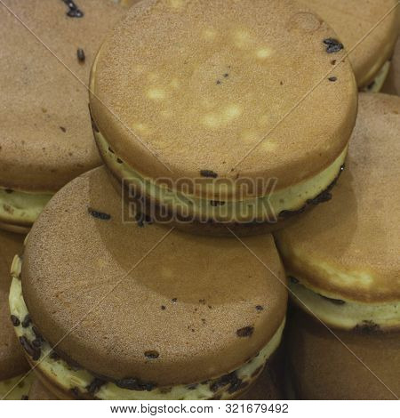 Delicious Homemade Tradisional Cakes From Indonesia Named Terang Bulan