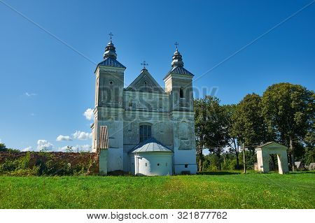 Church Of The Holy Trinity