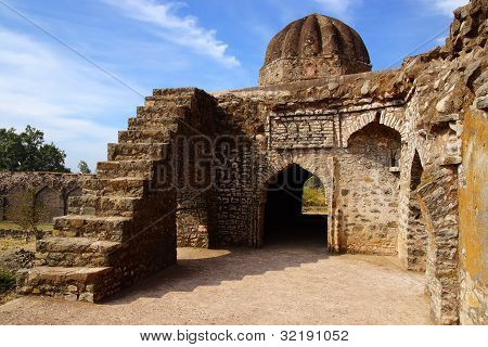 Mandu, Hindistan Afgan mimari kalıntıları