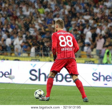 Kyiv, Ukraine - August 13, 2019: Goalkeeper Simon Mignolet Of Club Brugge In Action During The Uefa 