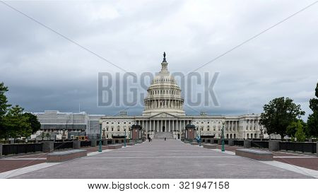 Washington Dc, Usa - June 9, 2019:  Facade Of The Us Capitol Building In Washington Dc On A Rainy Da
