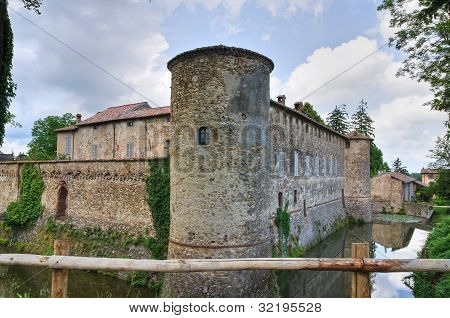 ปราสาท Lisignano Gazzola Emilia-Romagna อิตาลี