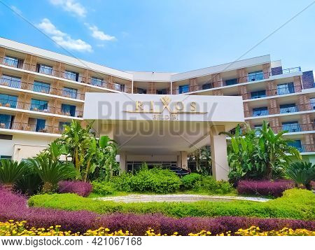 Beldibi, Kemer, Antalya, Turkey - May 11, 2021: The Main Entrance Of The Rixos Beldibi Hotel