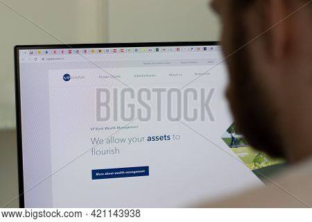 New York, Usa - 1 May 2021: Verwaltungs Und Privat Bank Vp Bank Company Website On Screen, Illustrat