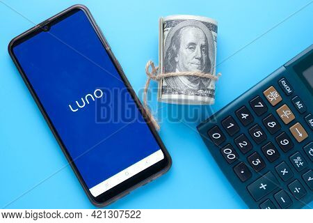 "kuala Lumpur, Malaysia- Circa May, 2021: Famous Crypto Mobile Apps, Luno At Smartphone With Calcula