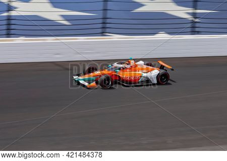 May 21, 2021 - Indianapolis, Indiana, USA: JAMES HINCHCLIFFE (29) of Toronto, Canada practices for the 105th Running Of The Indianapolis 500 at the Indianapolis Motor Speedway