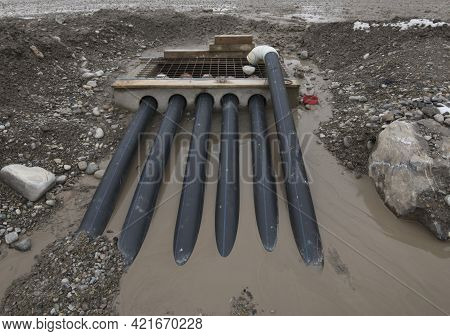 Water Pipe Or Tube In Hydraulic Engineering