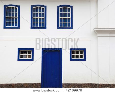 Histórica casa elegante